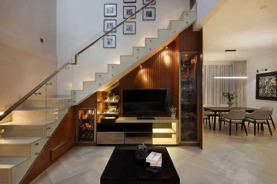 The Midcentury Continuum, A Refined Home That Preserves the Essence of Its Past The Midcentury Continuum, A Refined Home That Preserves the Essence of Its Past
